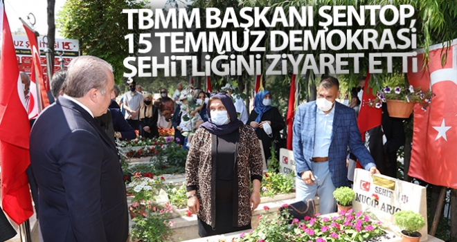 15 Temmuz Demokrasi Şehitliğini ziyaret etti