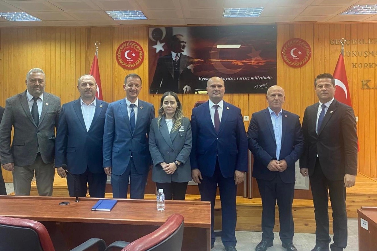 Edirnede AK Parti İl Genel Meclisi Üyelerinden CHPlilere yol açıklaması