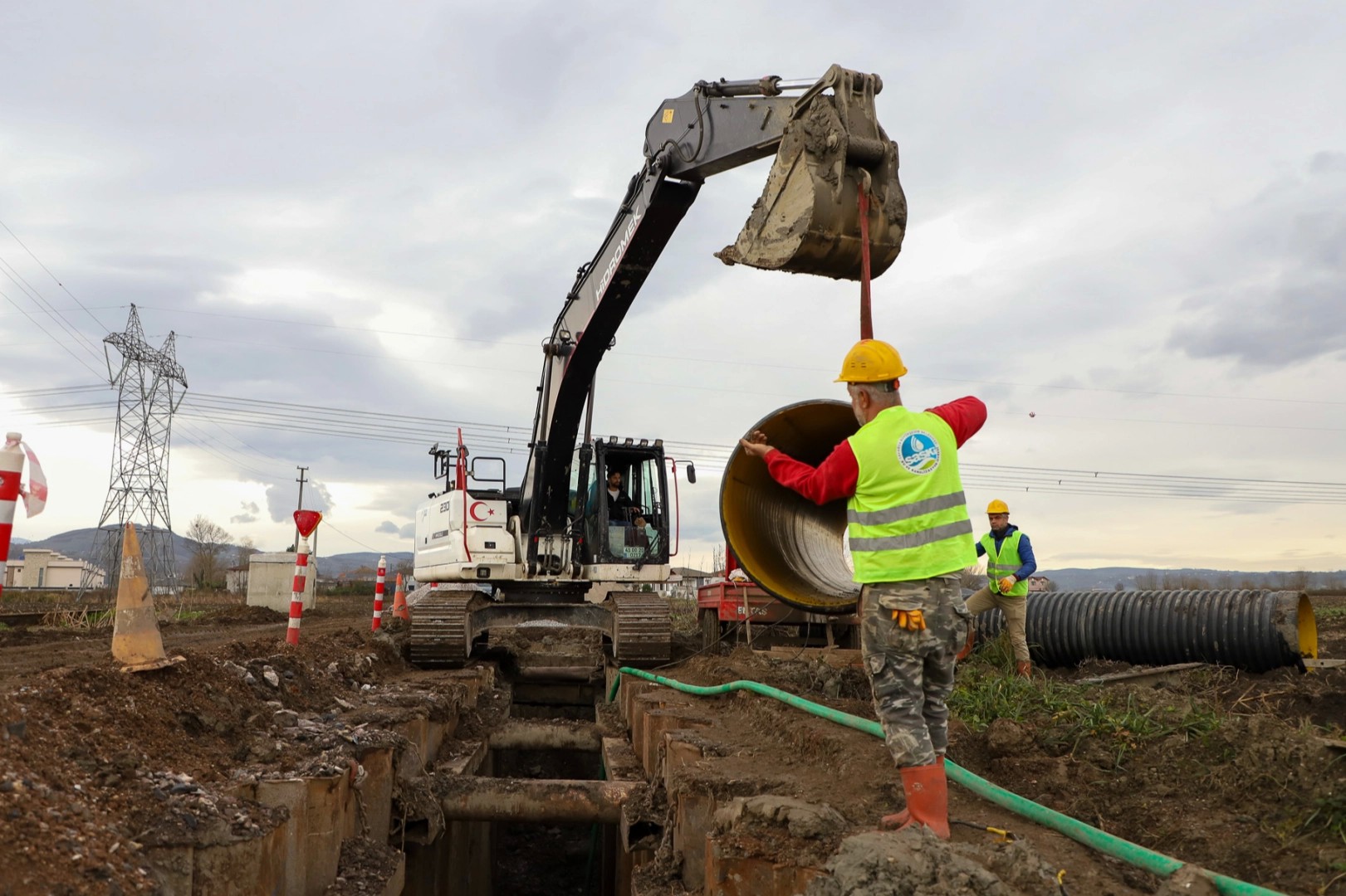 Sakaryada 4 merkez ilçeye yağmur suyu hattı