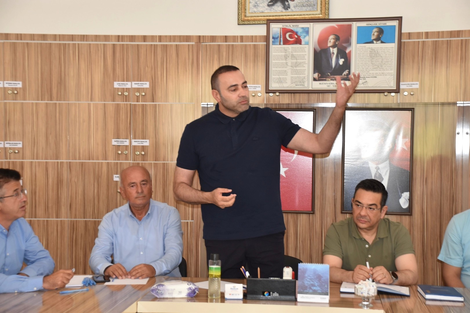 CHP heyetinden Kumlucada muhtarlarla istişare