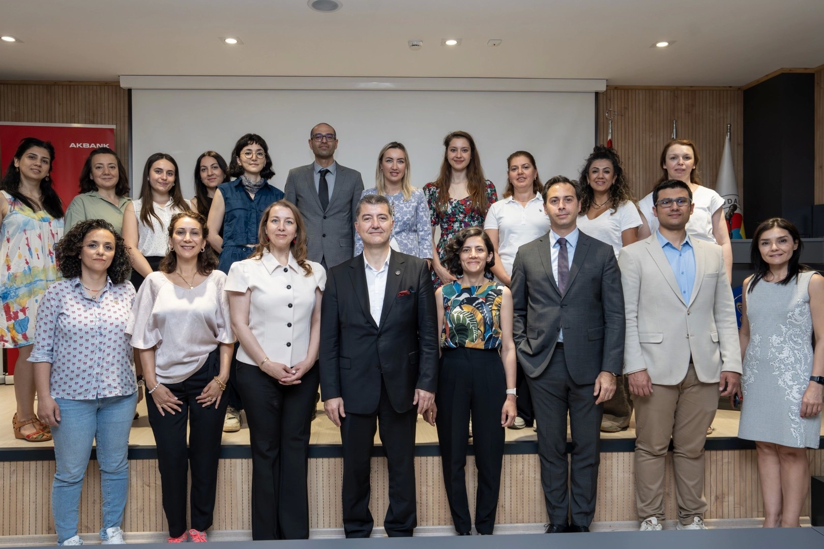 Akbankın Girişimci Kadın Programı Bursa’da başladı