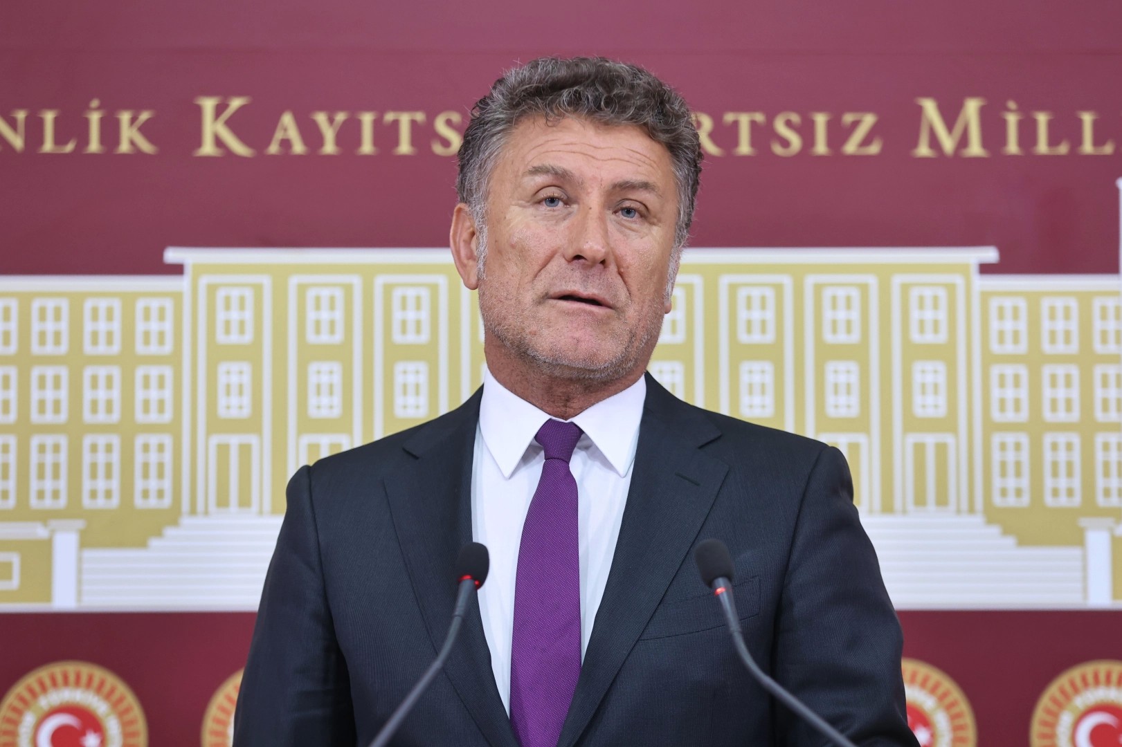 CHPli Sarıbal’dan tütün politikalarına eleştiri: Yerli üretici bitirildi, ithalat patladı!