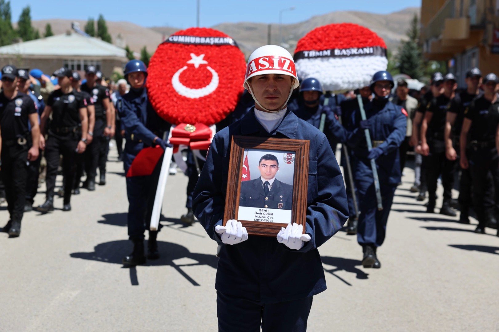 Şehit Uzman Çavuşa Kayseride dualarla uğurlandı