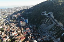 Türkiye'nin en maliyetli şehir içi yollarından biri olan Kanuni Bulvarı bittiğinde böyle olacak