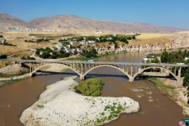 Hasankeyf'te sular yükselmeye başladı