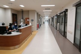 Başakşehir Çam ve Sakura Şehir Hastanesi'nin son teknolojiyle donatılan odaları görüntülendi