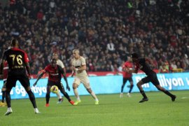 Gaziantep 0-2 Galatasaray Maç Özeti ve Golleri İzle | Gaziantep Galatasaray Kaç Kaç Bitti?