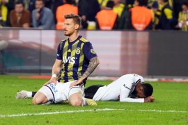 Fenerbahçe Beşiktaş maçından kareler