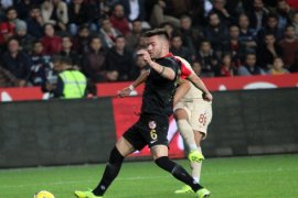 Gaziantep 0-2 Galatasaray Maç Özeti ve Golleri İzle | Gaziantep Galatasaray Kaç Kaç Bitti?