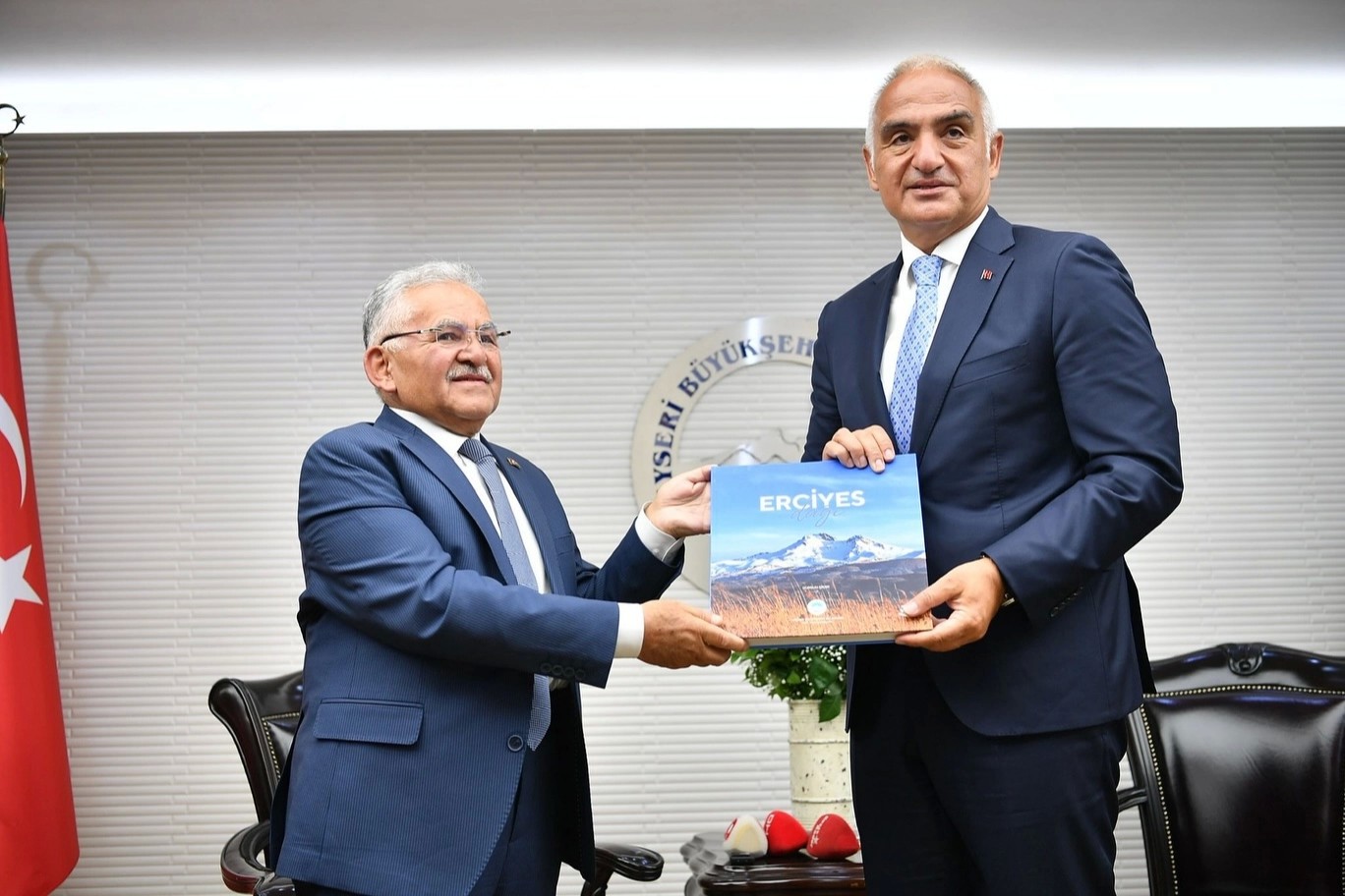 Kayseri Büyükşehir'e Ankara'dan övgü