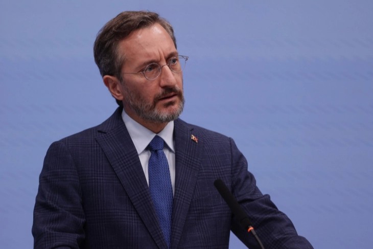 Fahrettin Altun'dan 'Özel' tepki!  Millet iradesine hakaret kabul edilemez