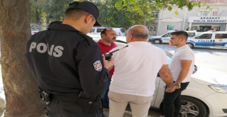 Yol kavgasından kaçan baba oğul Aksaray'da polise sığındı