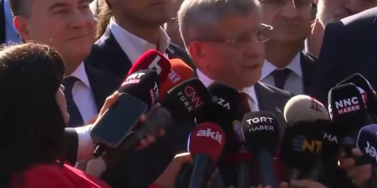 Davutoğlu’ndan ifade sonrası ilk açıklama: Türkiye’nin itibarı için