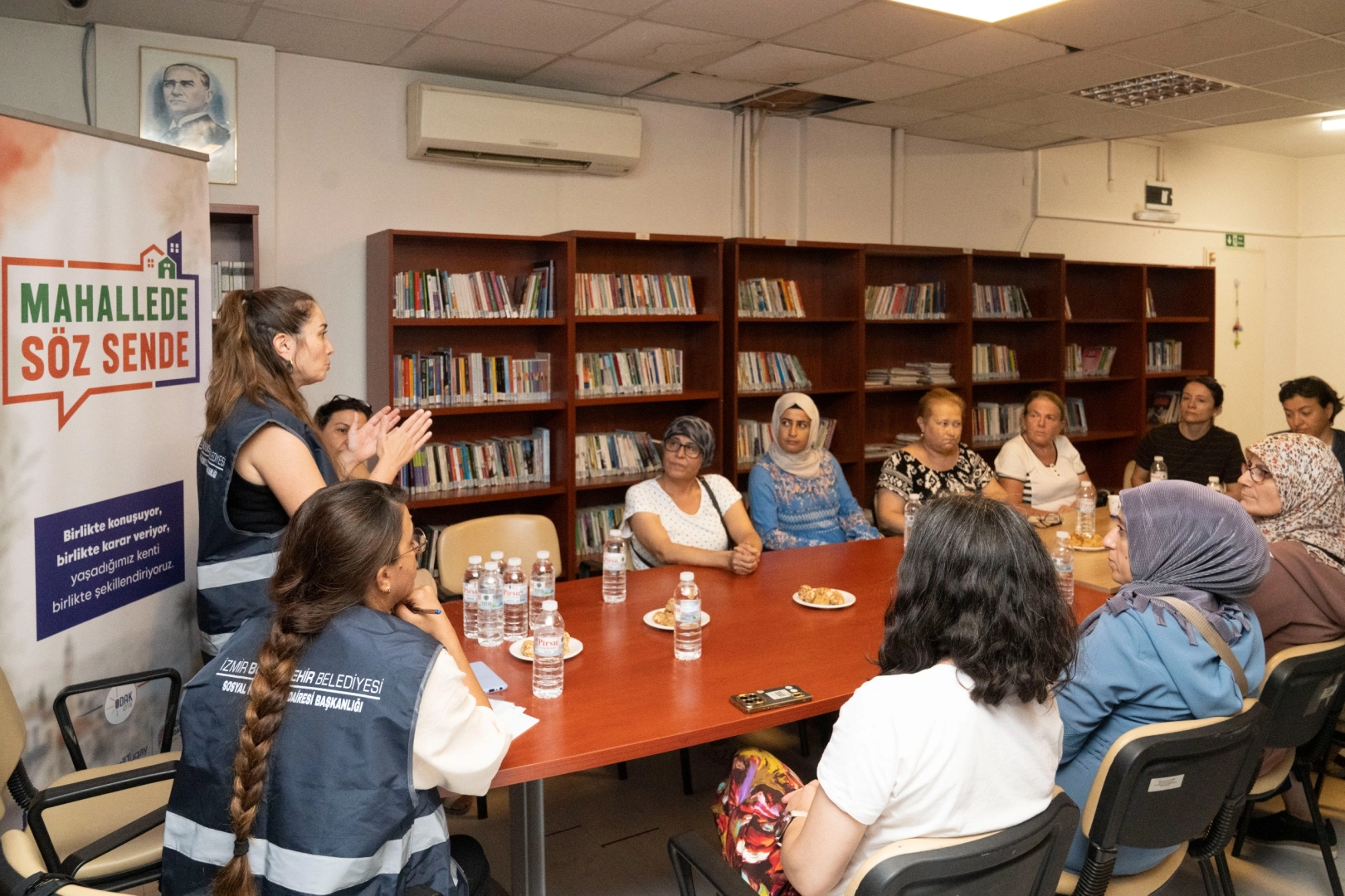 İzmir Büyükşehir mahallelinin sesini dinliyor
